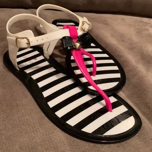 ADORABLE Kate Spade sandals